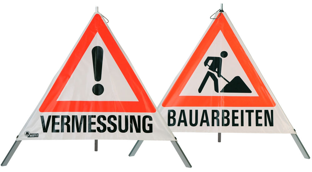 Faltsignal | Warnpyramide 70 cm  - Text optional | NESTLE